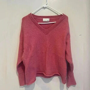 Aritzia Wilfred Free Pink Belgard Merino Wool Sweater